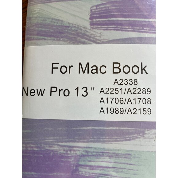 MacBook Pro 13" Case A2338 A2251 A2289 A1706 A1708 A1989 A2159 Purple & Green - Picture 3 of 8